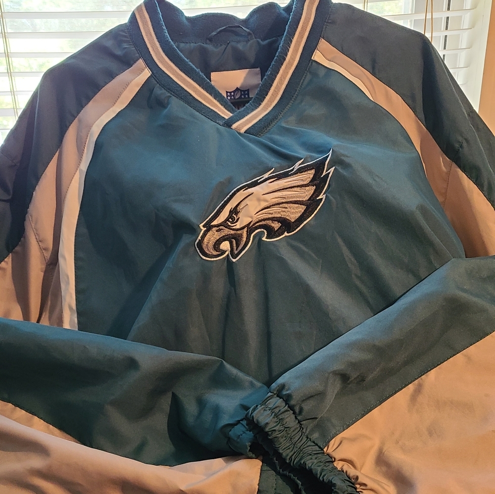 Eagles pull over jacket